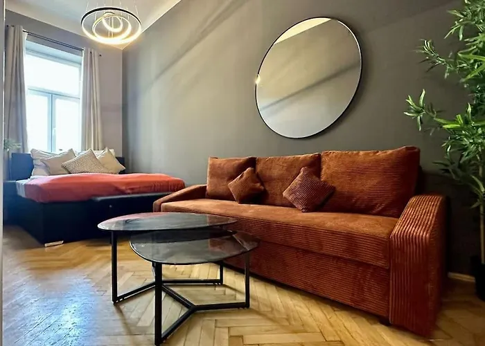 Spacious Living I Luxury Design *