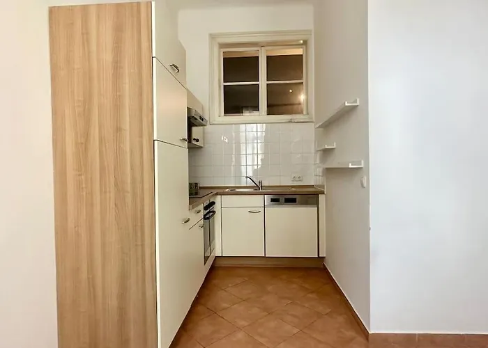 Spacious Living I Luxury Design