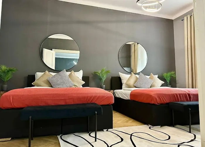 Spacious Living I Luxury Design *